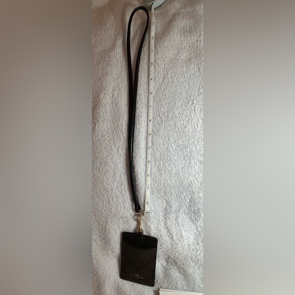 🎀Coach / Signature Canvas / Black and Brown / ID Lanyard-Card Holder 🎀 - Picture 5 of 5